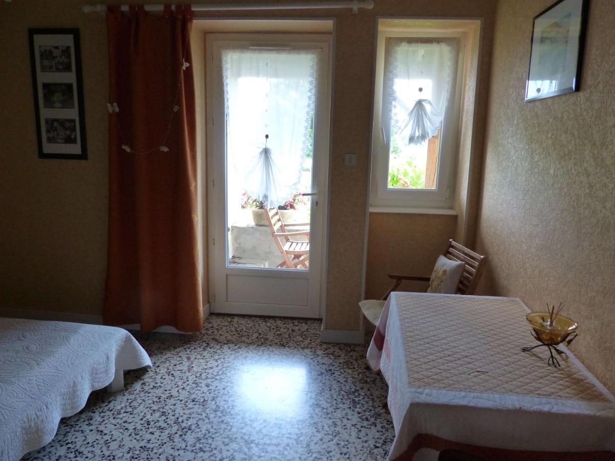 Le Chaumois Hotel Saint-Boil Buitenkant foto